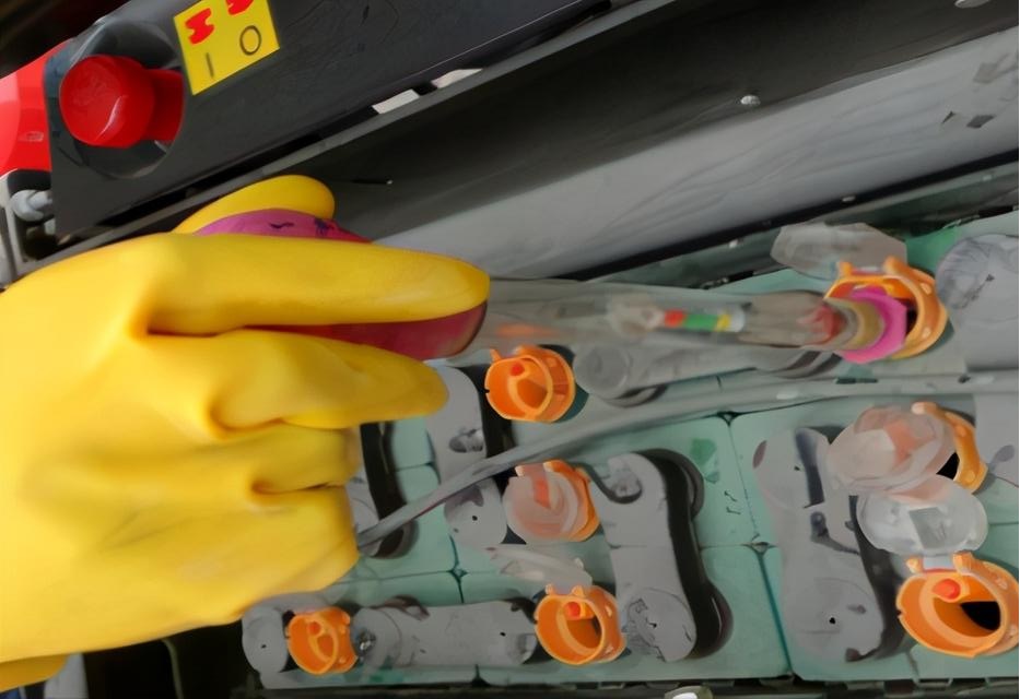 電瓶加水的正確步驟你了解嗎？